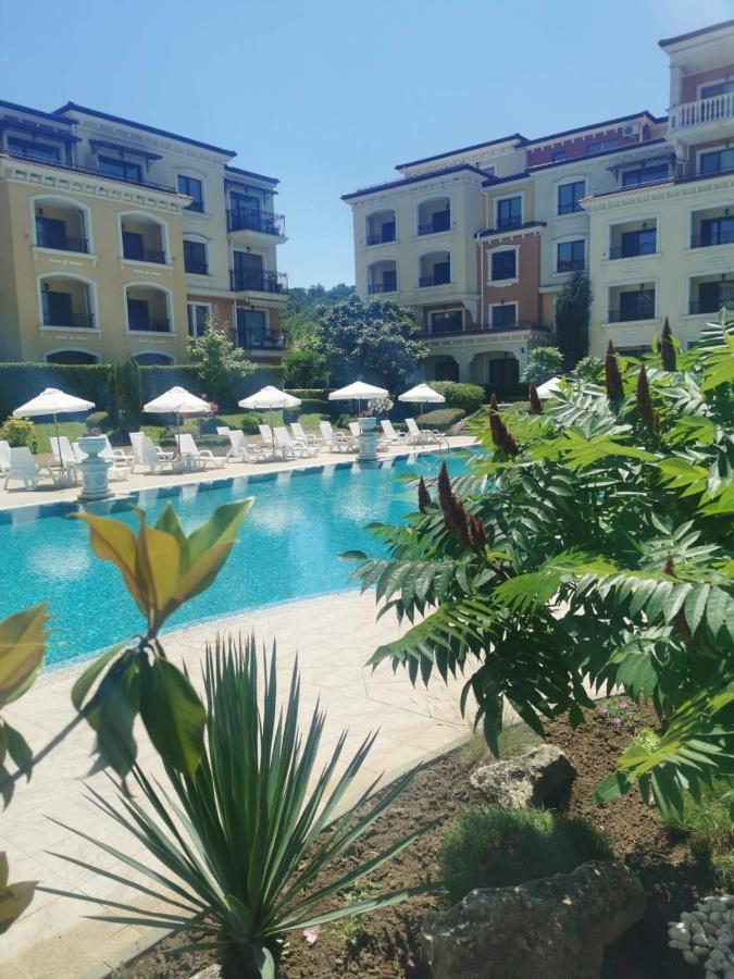 Lily Beach - Apartment 408A Созопол Екстериор снимка